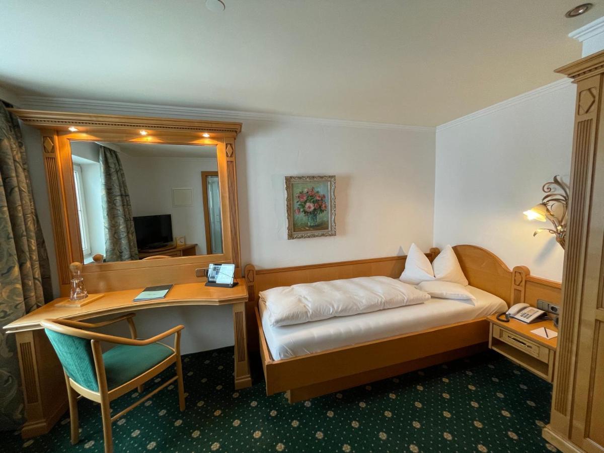 Wohlfuehlhotel Berwanger Hof Obermaiselstein Buitenkant foto