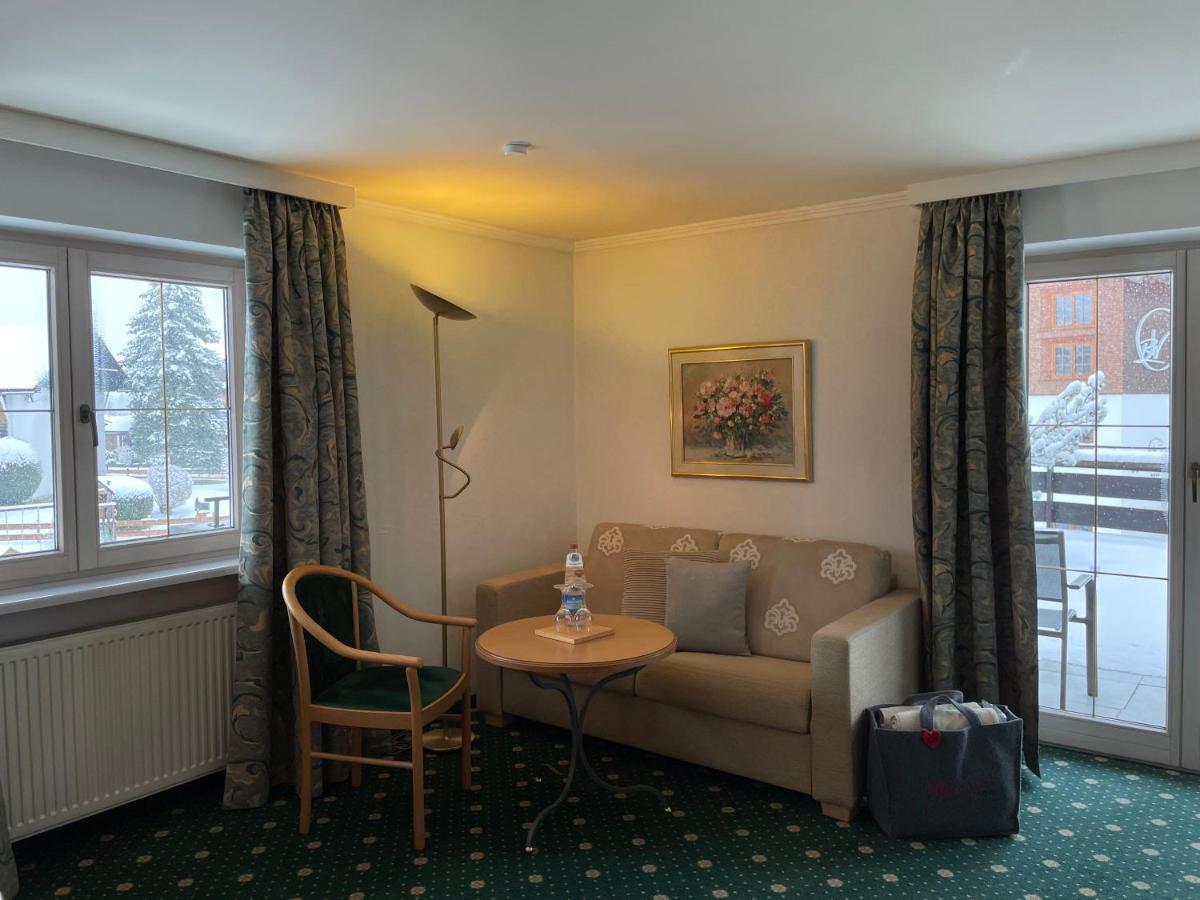 Wohlfuehlhotel Berwanger Hof Obermaiselstein Buitenkant foto